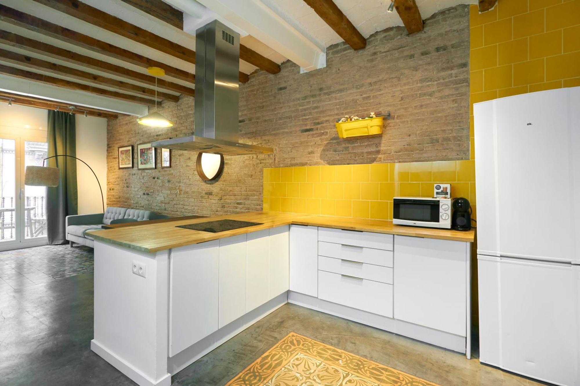 64 Apartment In A Typical Barcelona'S Old Building 外观 照片